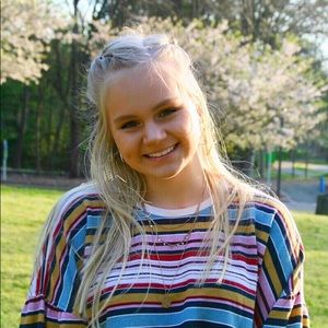 Meet your Posher, Abbie